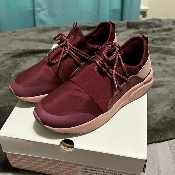 Fabletics Shoes Fabletics Zuma Studio Sneakers Black Cherry